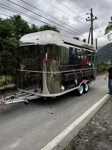 Transformer un B&B à flanc de montagne en une destination de glamping de luxe
