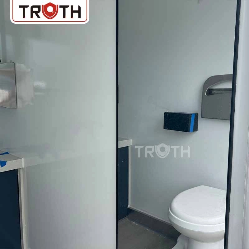 Portable Washroom Mobile Toilet Trailer